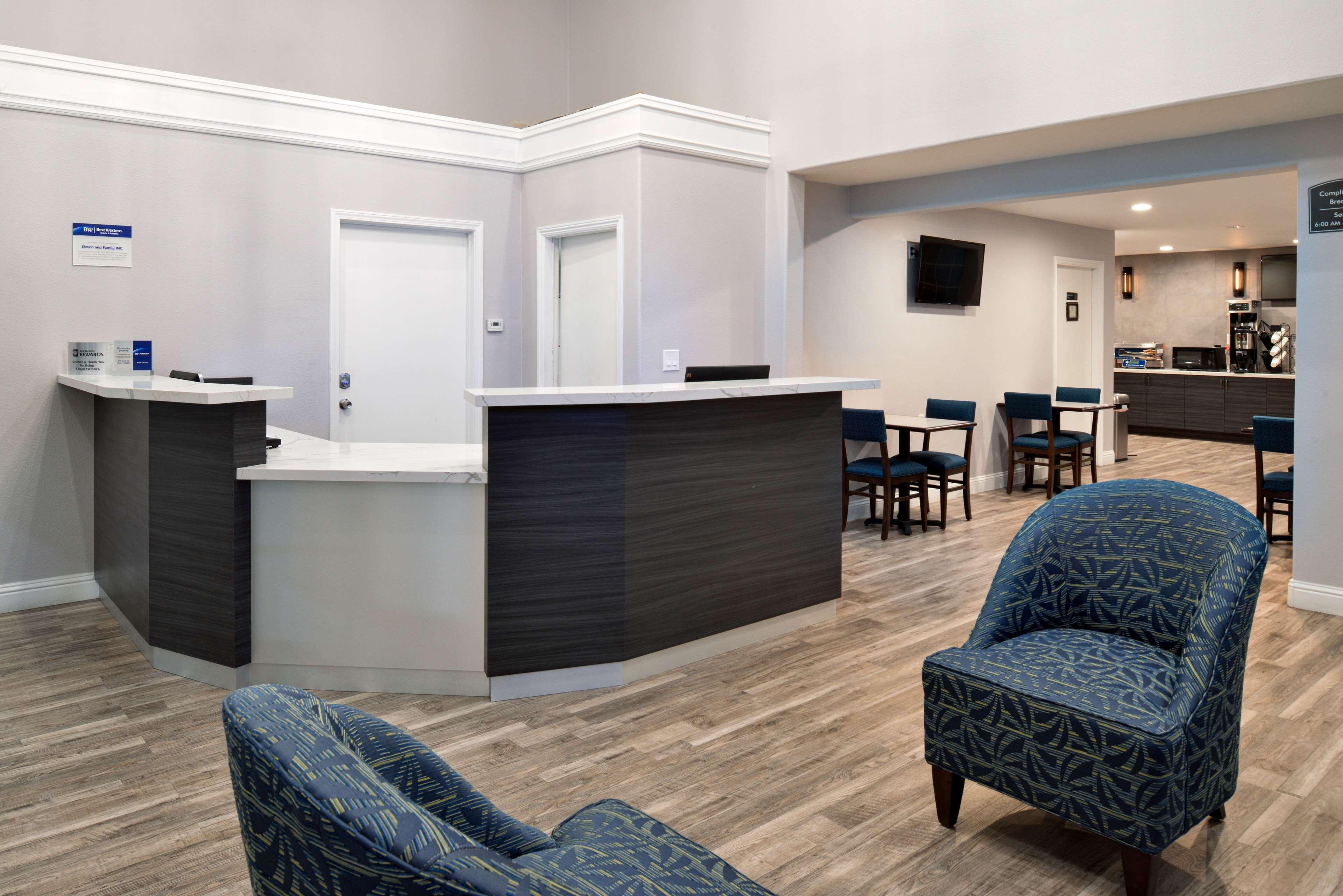 Best Western Kettleman City Inn & Suites Exterior photo